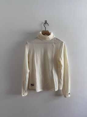Tracksmith Cream Waffle Knit Turtleneck Long Sleeve Top
